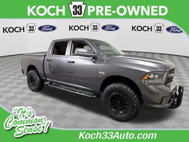 2017 RAM 1500 Express Crew Cab 4WD