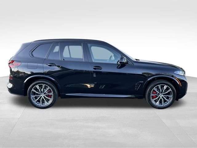 2025 BMW X5 M60i 4