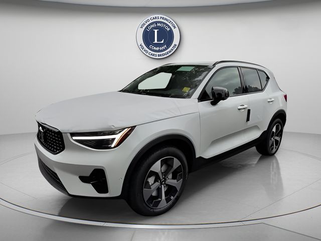 Crystal White 2026 Volvo XC40 SUV / Crossover All-Wheel Drive Automatic