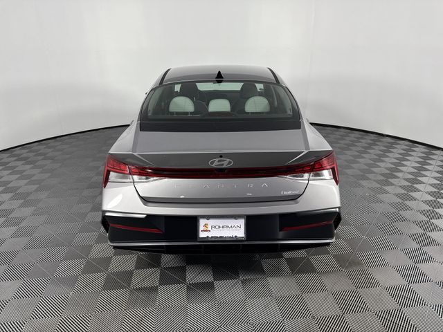New 2025 Hyundai Elantra For Sale in Indianapolis, IN