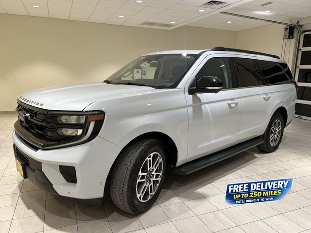 Space Silver Metallic 2025 Ford Expedition SUV / Crossover Four-Wheel Drive Automatic