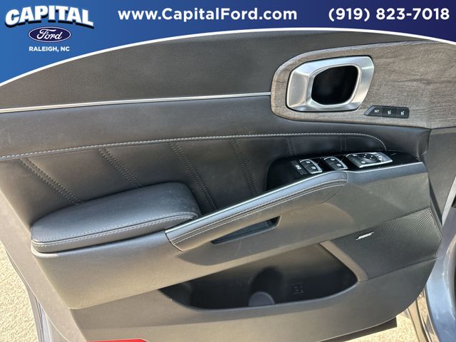 Used 2023 Silver Kia X-Line SX Prestige image 20