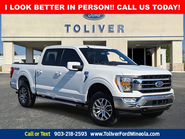 White Metallic 2022 Ford F-150 Lariat SuperCrew 4WD Pickup Truck Four-Wheel Drive Automatic
