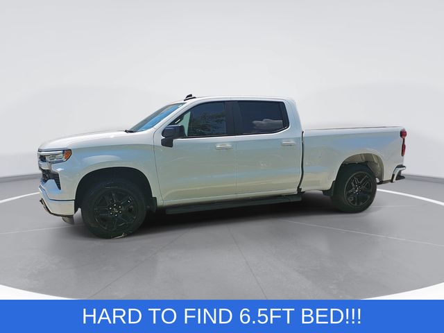 Used 2024 White Chevrolet RST image 2