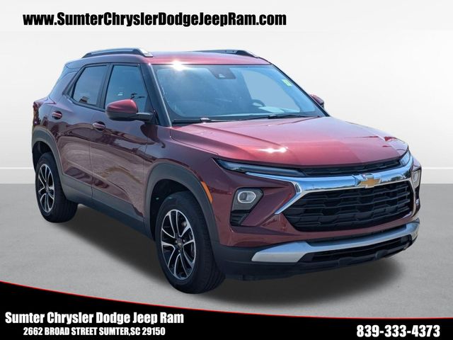 Red (Crimson Metallic) 2025 Chevrolet Trailblazer SUV / Crossover Four-Wheel Drive 9-Speed Automatic