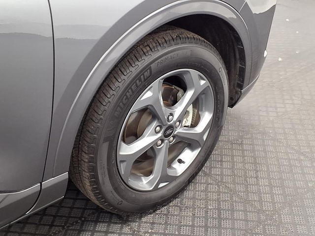 2024 Ford Escape - Image 29