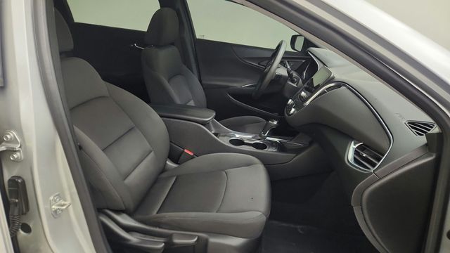 2020 Chevrolet Malibu LT Silver at Emmons Autoplex