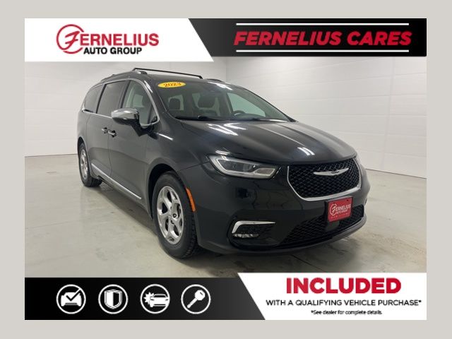 Brilliant Black Crystal Pearlcoat 2023 Chrysler Pacifica Limited FWD Minivan Front-Wheel Drive 9-Speed Automatic