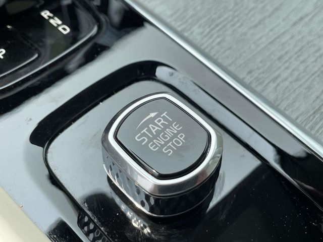 Certified Used 2023 Black Volvo B5 Plus Dark Theme image 37