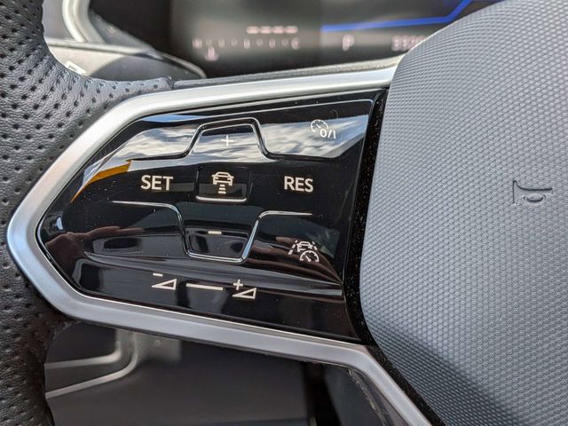 2023 Volkswagen Tiguan 2.0T SE R-Line Black White at Mazda of Columbia