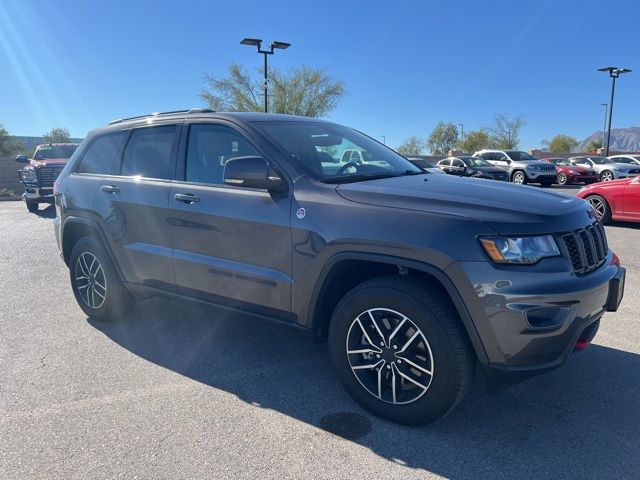 2021 Jeep Grand Cherokee Trailhawk 2