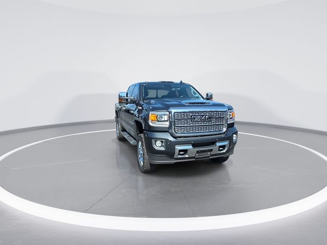 Used 2018 Gray GMC Denali image 2