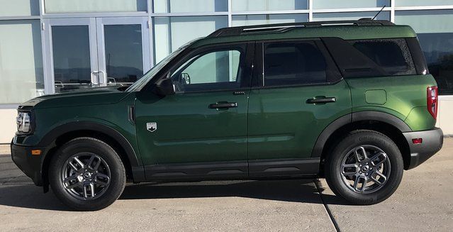 New 2025 Green Ford Big Bend image 4