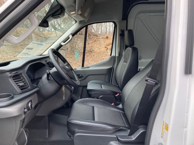 2025 Ford Transit 250