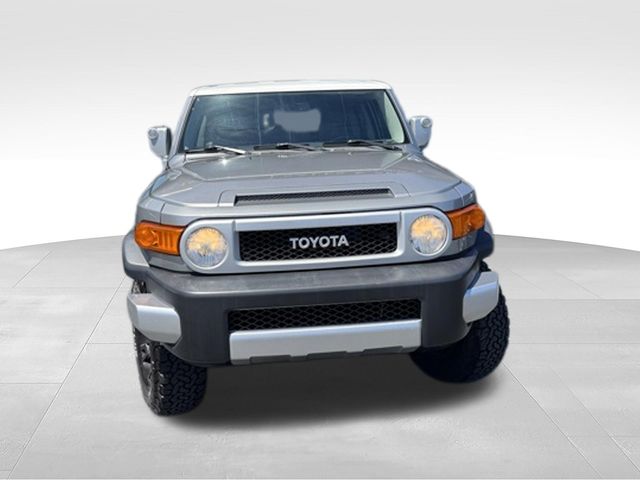 Silver Fresco Metallic 2010 Toyota FJ Cruiser 4WD SUV / Crossover Four-Wheel Drive 5-Speed Automatic