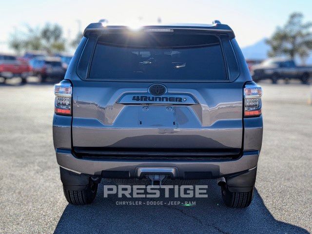 2017 Toyota 4Runner SR5 Premium 6