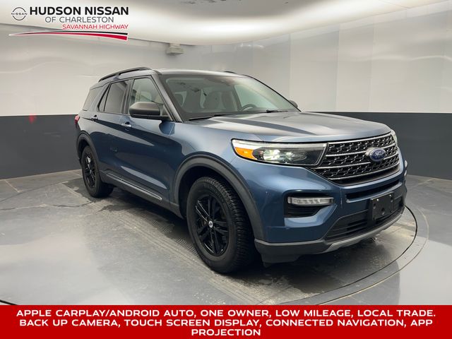 2020 Blue Ford Explorer XLT SUV