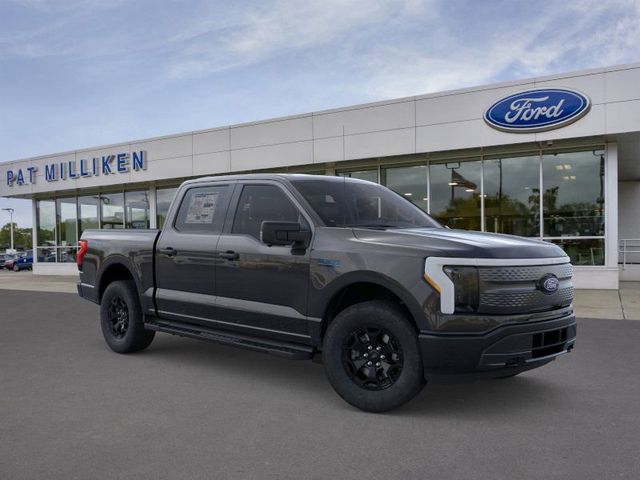 2025 Ford F-150 Lightning