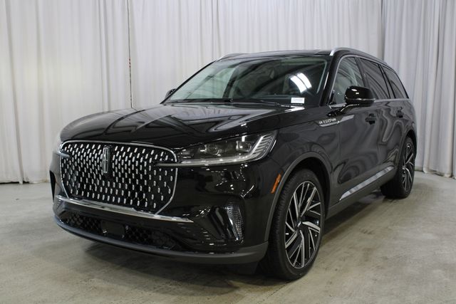 New 2026 Black Lincoln Reserve image 36