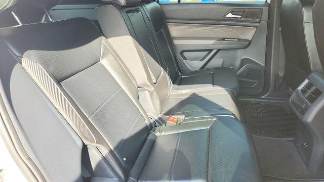2022 Volkswagen Atlas Cross Sport