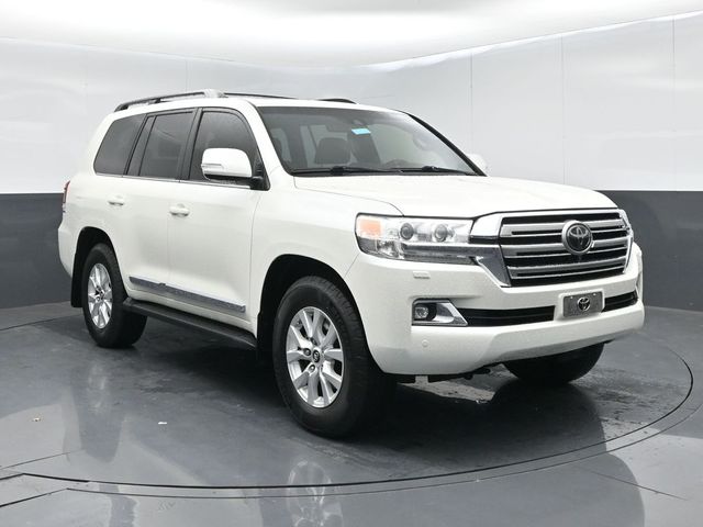 White (Blizzard Pearl) 2018 Toyota Land Cruiser SUV / Crossover All-Wheel Drive 8-Speed Automatic