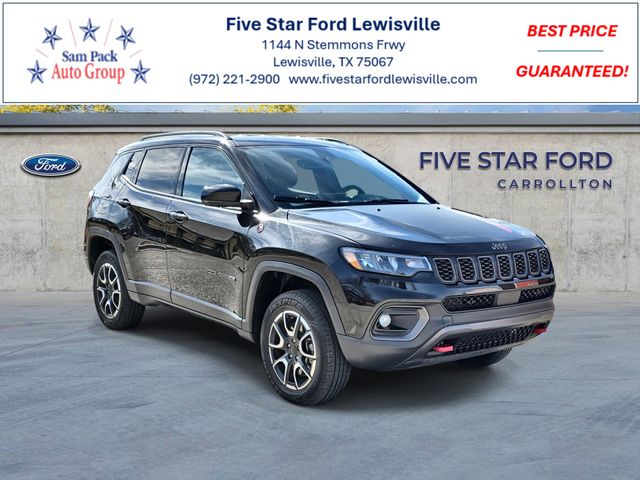 Diamond Black Crystal Pearlcoat 2024 Jeep Compass Trailhawk 4WD SUV / Crossover Four-Wheel Drive 8-Speed Automatic