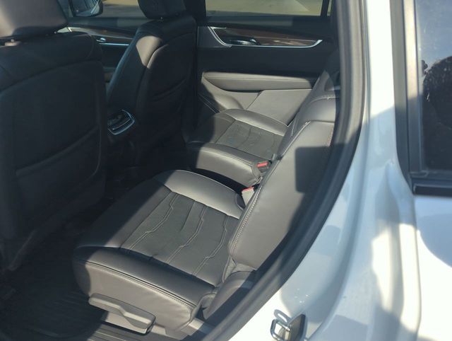 2023 Cadillac XT6 Sport photo