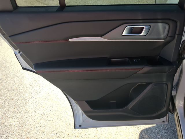 New 2026 Space White Metallic Ford ST image 32