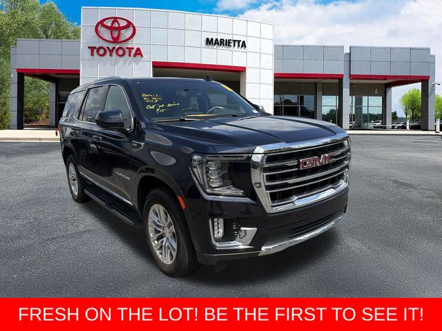 Midnight Blue Metallic 2022 GMC Yukon SUV / Crossover 4X2