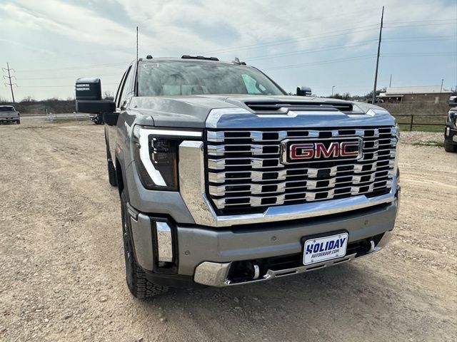 2026 GMC Sierra 2500HD Denali Crew Cab 4WD