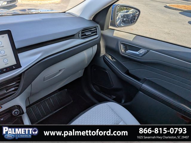used 2023 Ford Escape car, priced at $26,975