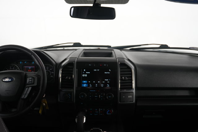Used 2017 Gray Ford XLT image 27