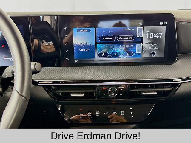 Used 2025 Nissan Kicks SUV
