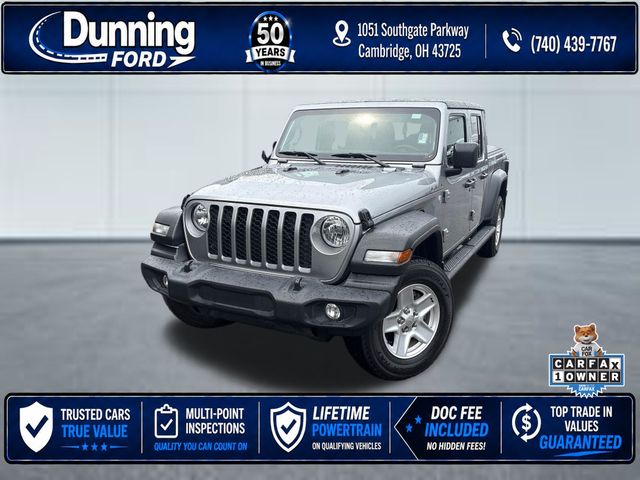 Billet Silver Metallic Clearcoat 2021 Jeep Gladiator Pickup Truck Four-Wheel Drive 6-Speed Manual