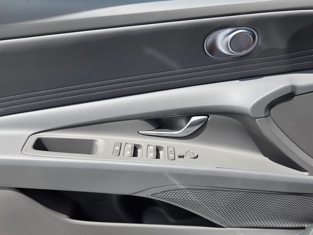 2026 Hyundai Elantra - $23,363