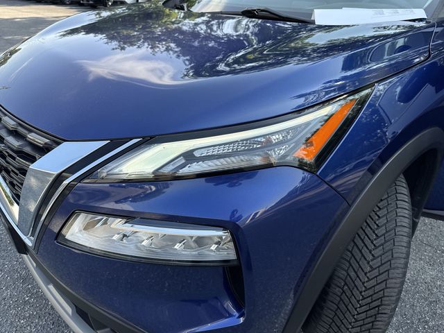 Used 2023 Blue Nissan SV image 29