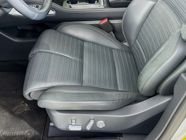2024 Radiance Metallic Lincoln Nautilus Reserve AWD SUV