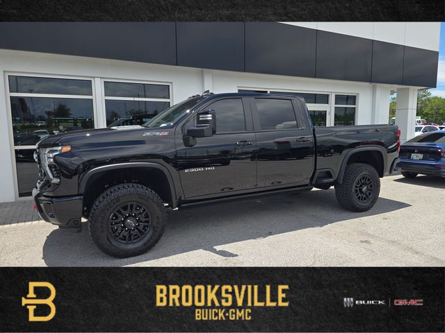 Black 2026 Chevrolet Silverado 2500HD ZR2 Crew Cab 4WD Pickup Truck Four-Wheel Drive Automatic