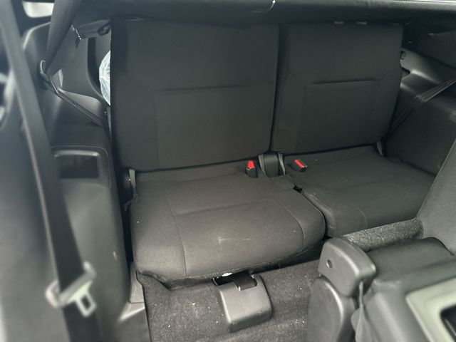 Used 2025  Mitsubishi ES image 25