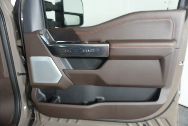 New 2026 Gray Ford King Ranch image 39