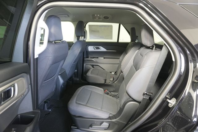 New 2026 Black Ford Active image 25