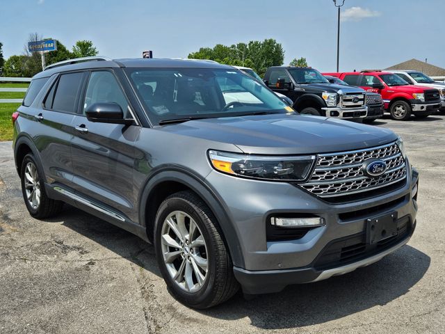 2023 Ford Explorer Limited photo