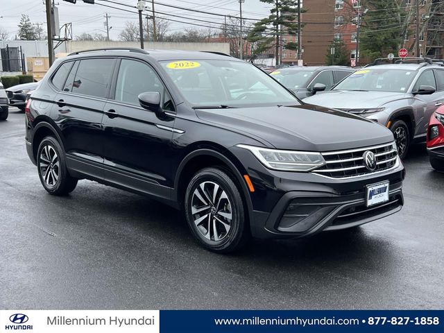 Black 2022 Volkswagen Tiguan S 4Motion SUV / Crossover All-Wheel Drive 8-Speed Automatic