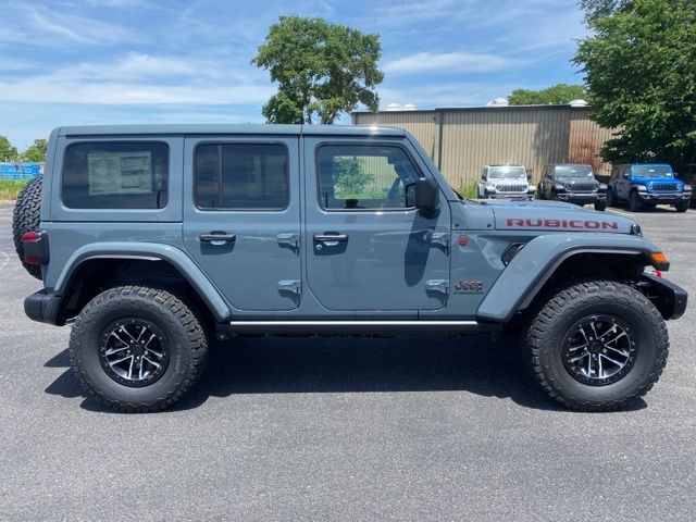 2024 Jeep Wrangler Rubicon 4