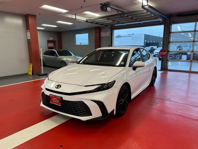 View vehicle photo 7