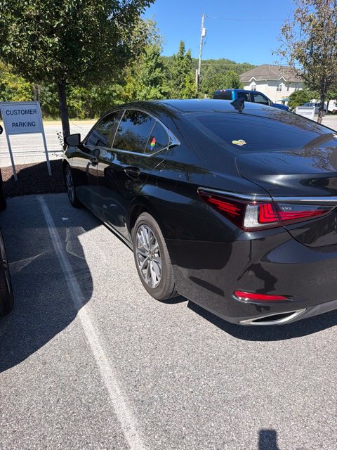 2023 Lexus ES 350 - 2