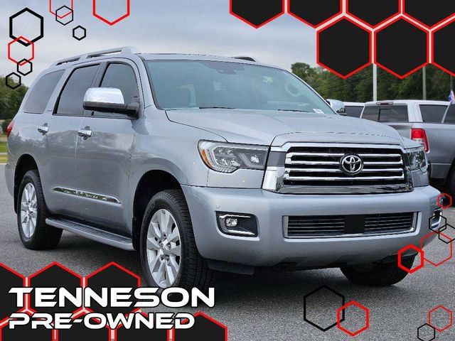 2019 Toyota Sequoia Platinum's photo