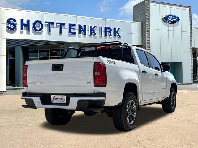 Used 2022 White Chevrolet Z71 image 8