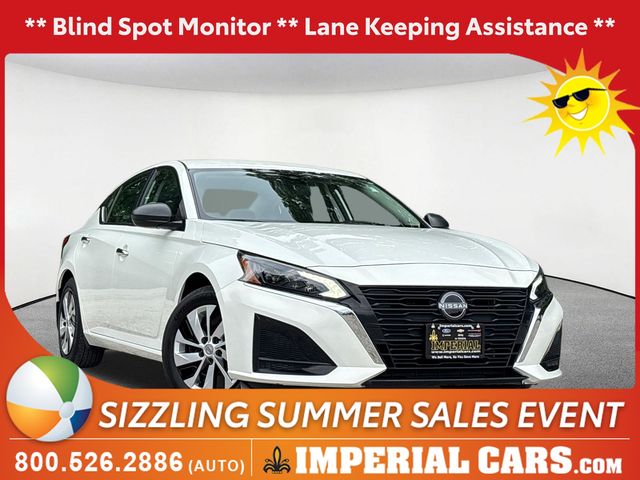 Pearl White Tricoat 2024 Nissan Altima Sedan Front-Wheel Drive Continuously Variable Transmission