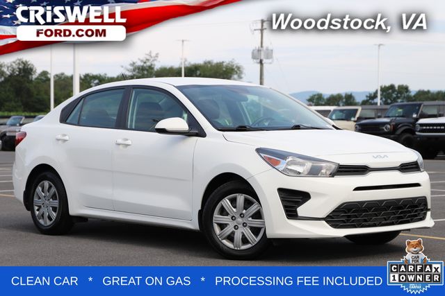 Clear White 2022 Kia Rio Sedan Front-Wheel Drive Continuously Variable Transmission